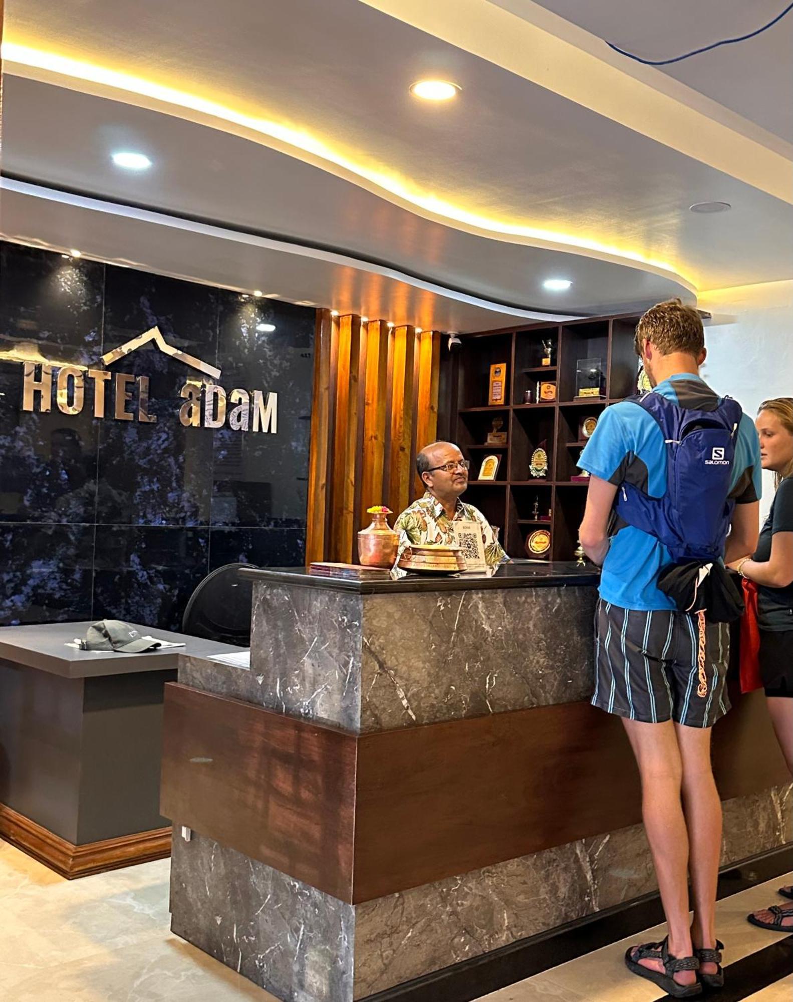 Hotel Adam Покхара Экстерьер фото